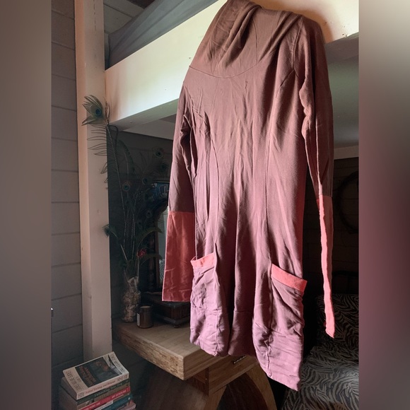 Crossfox Athena hooded dress oldschool - Picture 4 of 8